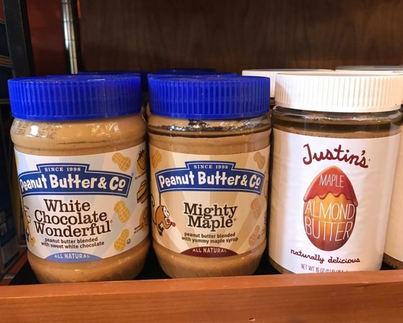 A manteiga de amendoim ficará dura e seca na geladeira